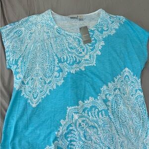 Chico's Turquoise and White Paisley Short Sleeve Tee
